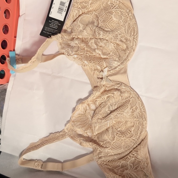 Bali Lift Off white Lace Bra Size 38C New with tags - Picture 9 of 9